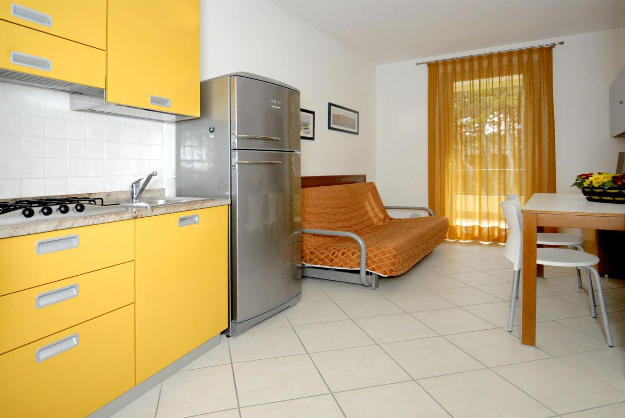 Luminous Flat With Shared Garden Next To The Sea Bibione
